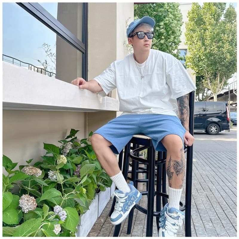 白Tシャツ クルーネック半袖無地ベーシック綿素材