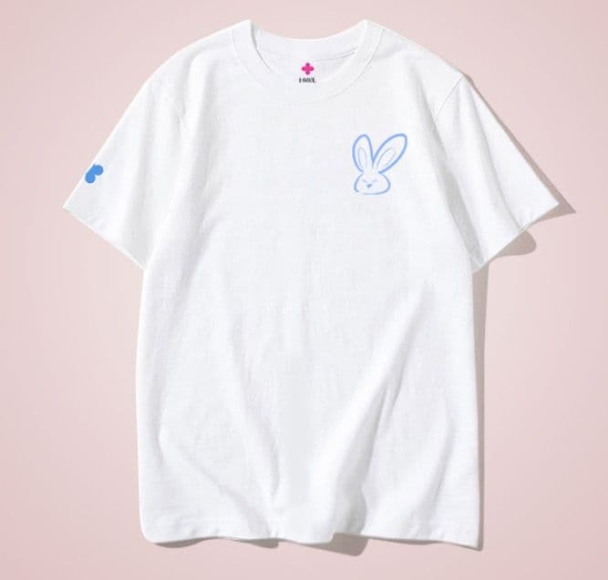 白Tシャツ レディース うさぎモチーフ花柄デザインTシャツ