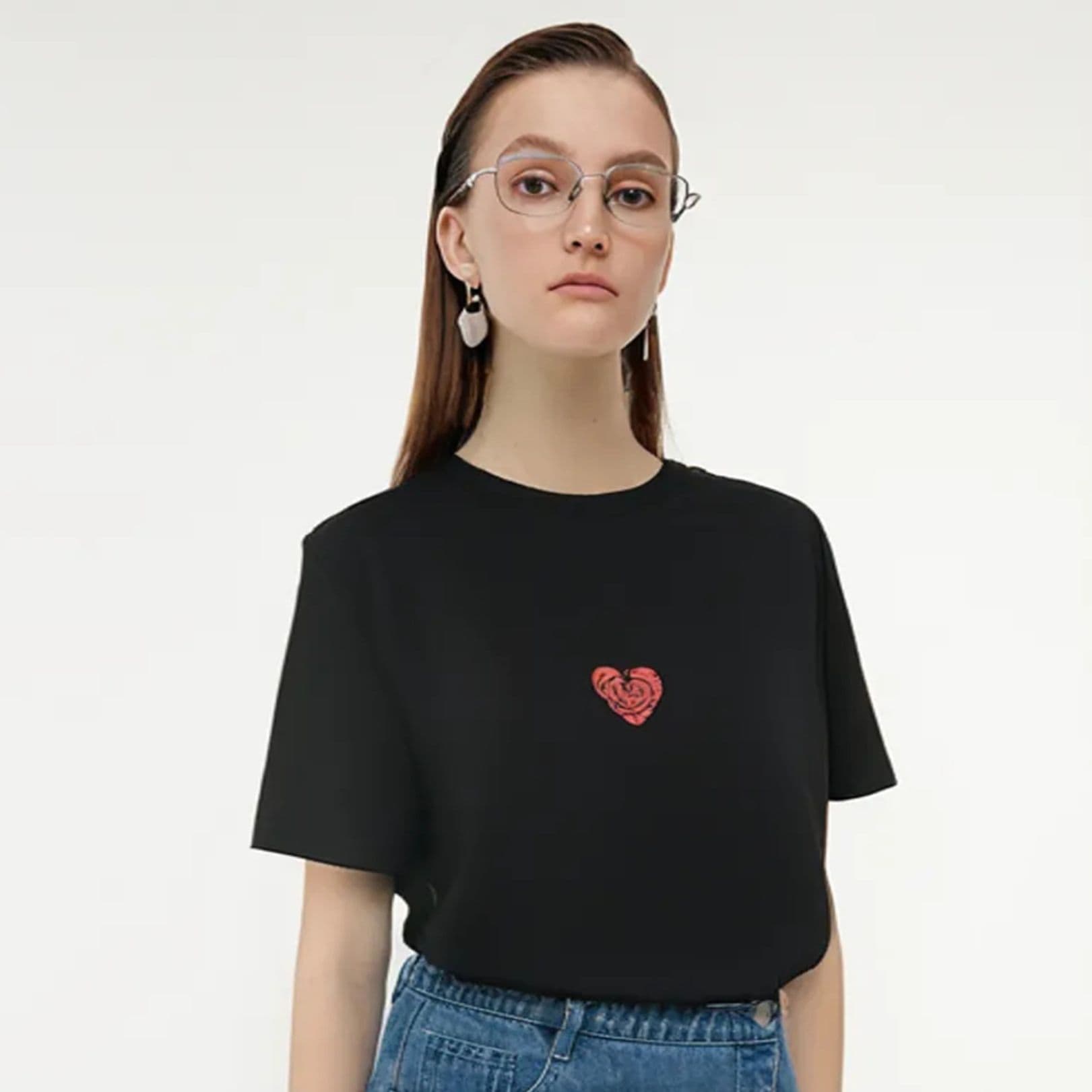 白Tシャツ レディース ハートワンポイント
