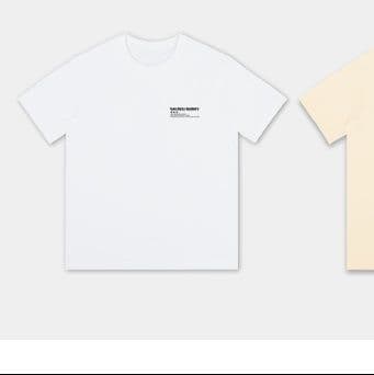 白Tシャツ シンプル胸元ロゴ入り半袖カットソー