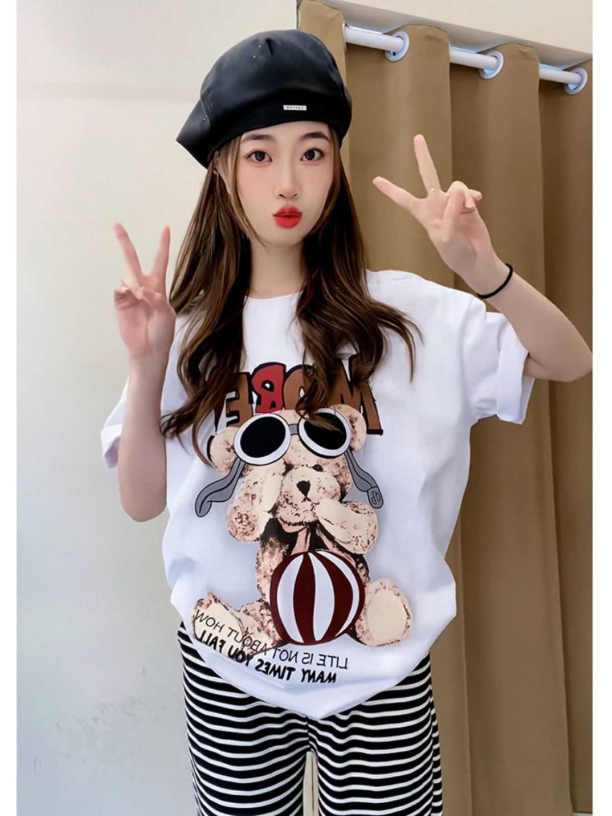 白Tシャツ レディース くまさんサングラスプリント丸首シャツ