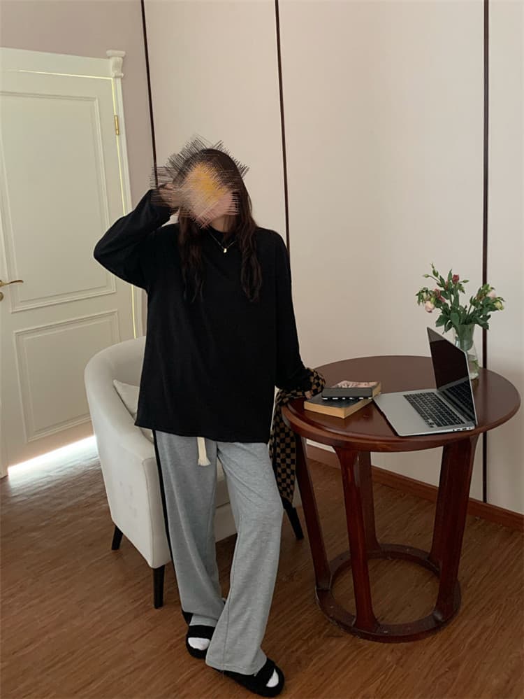 白Tシャツ 体型カバー白長袖タートルネックトップス