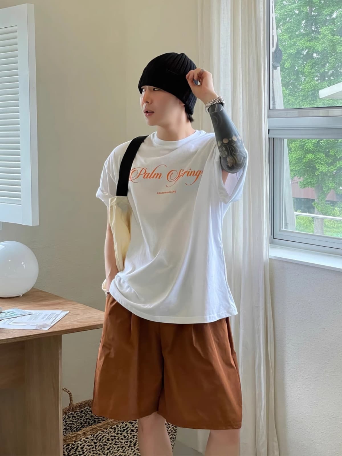 白Tシャツ メンズ 南国リゾート風プリント半袖シャツ