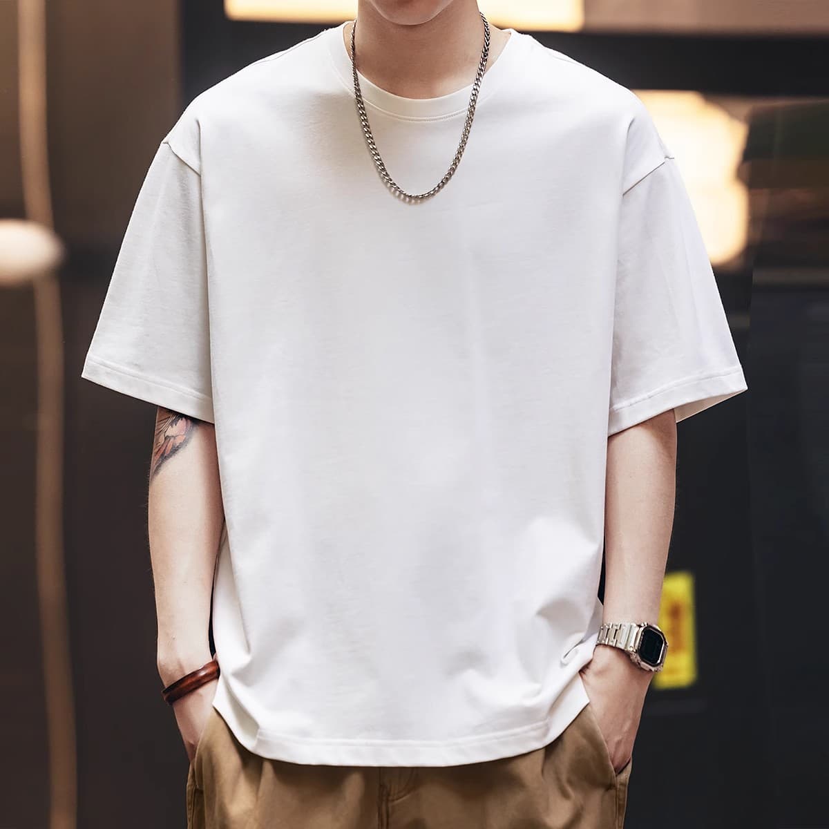 白Tシャツ ゆったりシルエット無地半袖丸首Tシャツ
