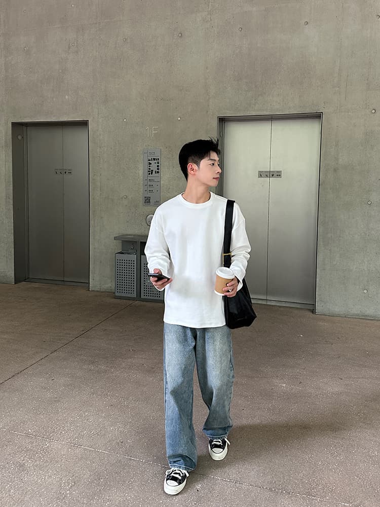 白Tシャツ メンズ ゆったり落ち着き長袖カットソー