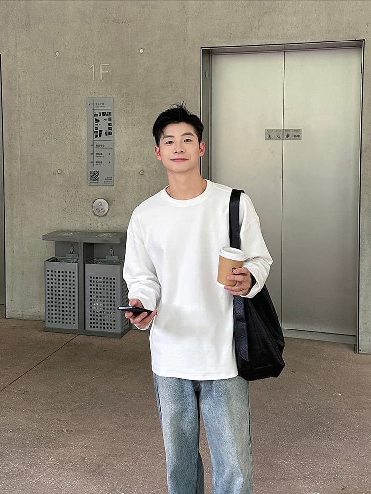 白Tシャツ メンズ ゆったり落ち着き長袖カットソー