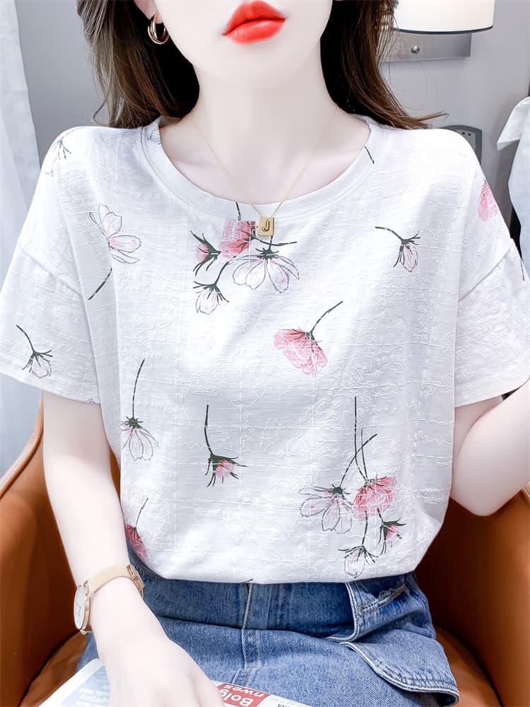 白Tシャツ 優美な花柄ゆったり半袖カットソー