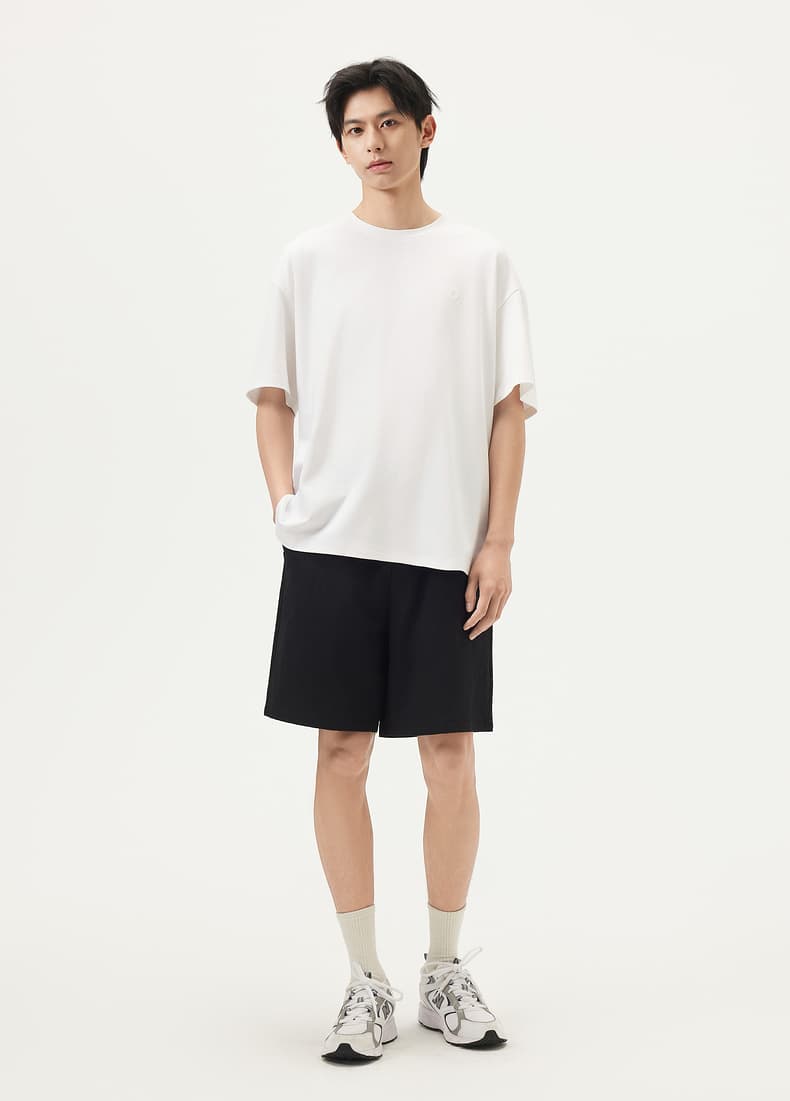 白Tシャツ 涼感ゆったり半袖シンプル