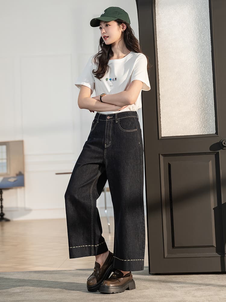 白Tシャツ レディース 小花刺繍クルーネック半袖カットソー