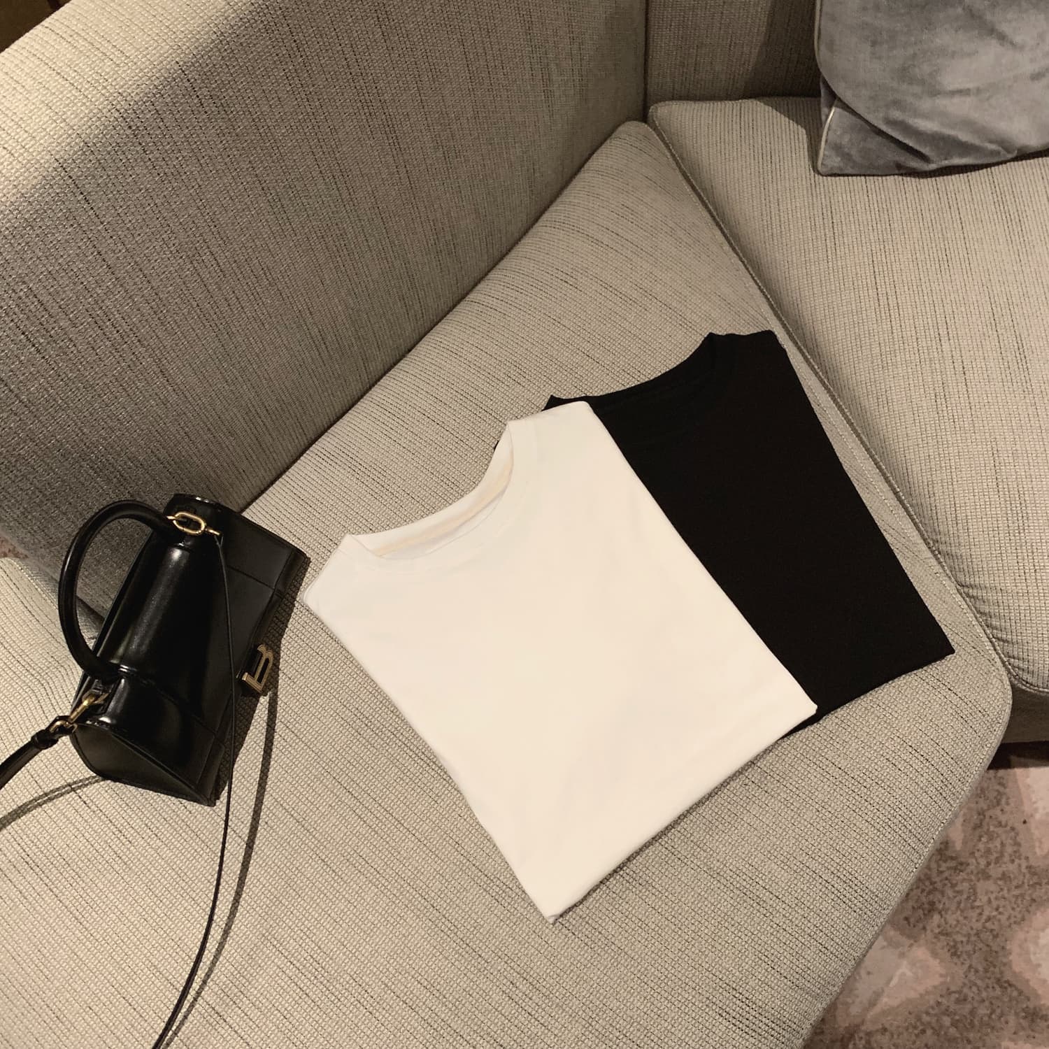 白Tシャツ メンズ 究極の快適さ 上質シンプル半袖