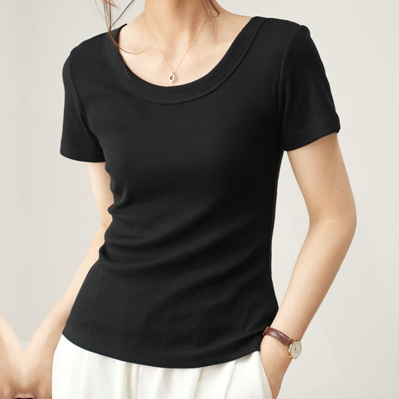 白Tシャツ すっきり丸首リブカットソー