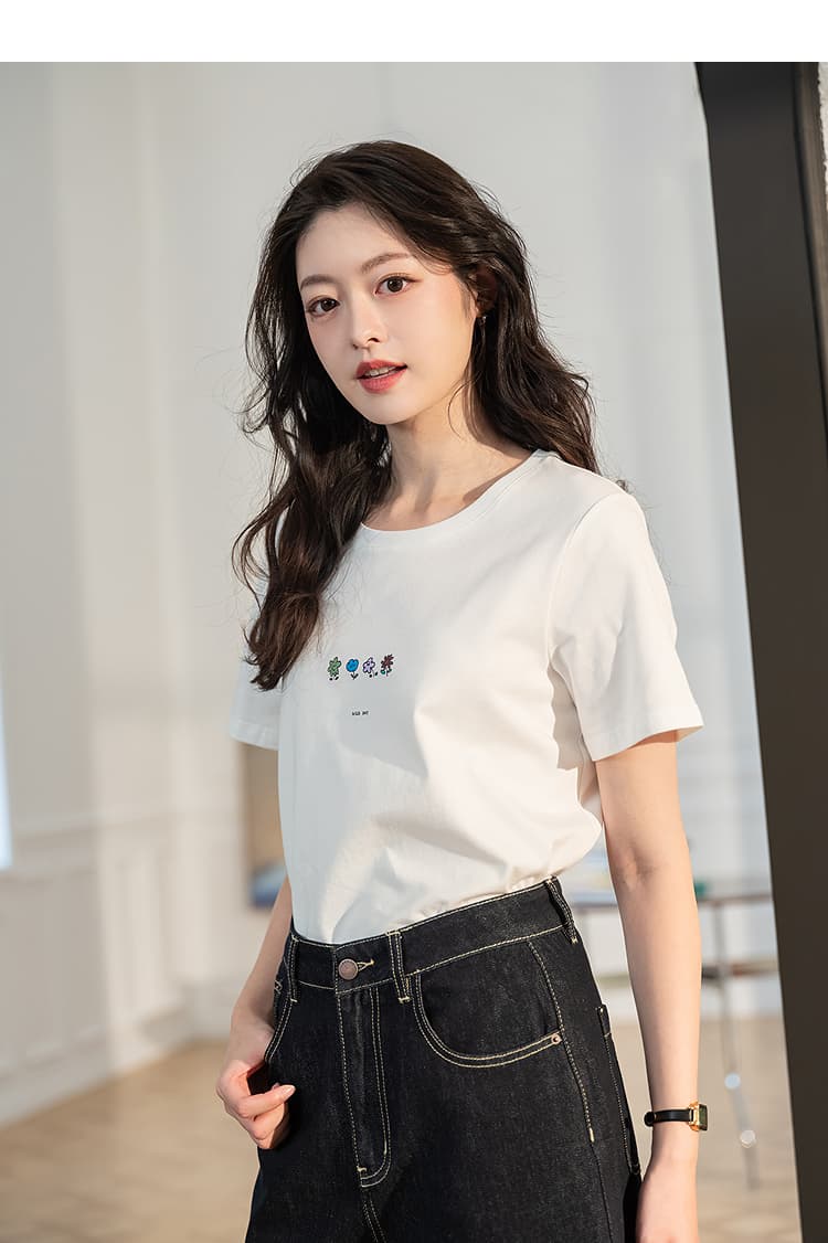 白Tシャツ レディース 小花刺繍クルーネック半袖カットソー