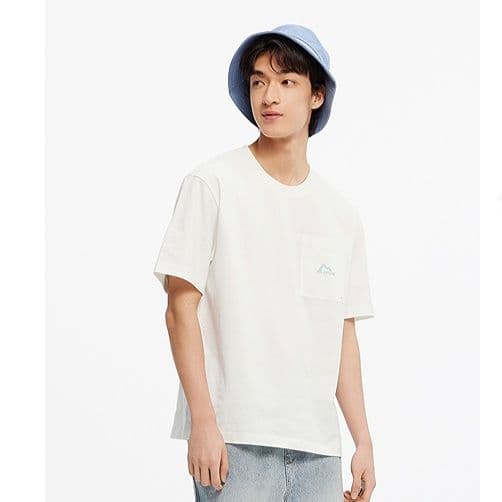 白Tシャツ 胸ポケット付き シンプル半袖