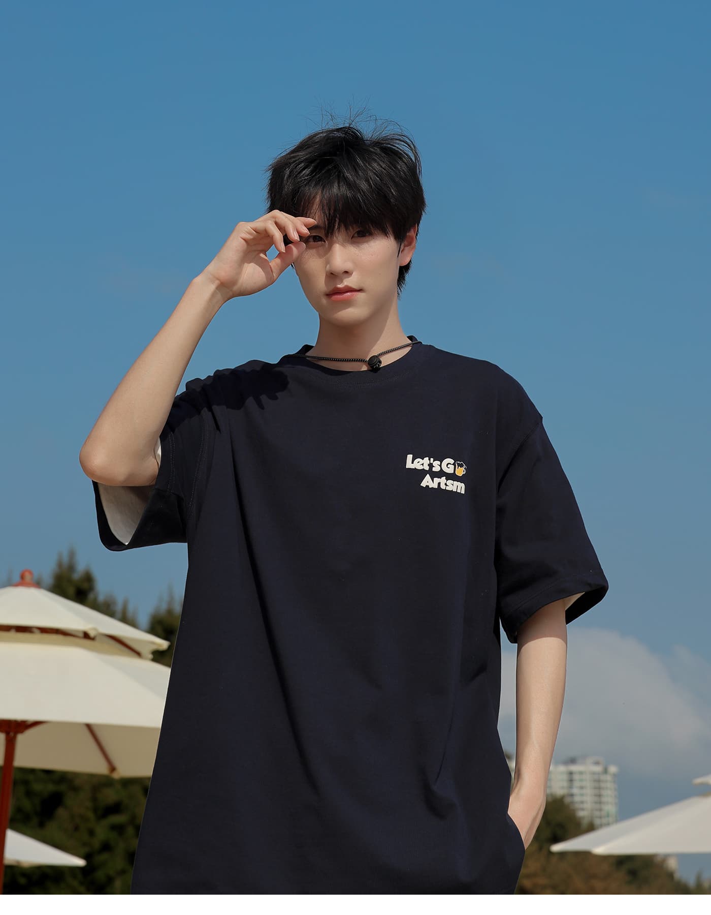白Tシャツ メンズ 休日 バックプリント半袖