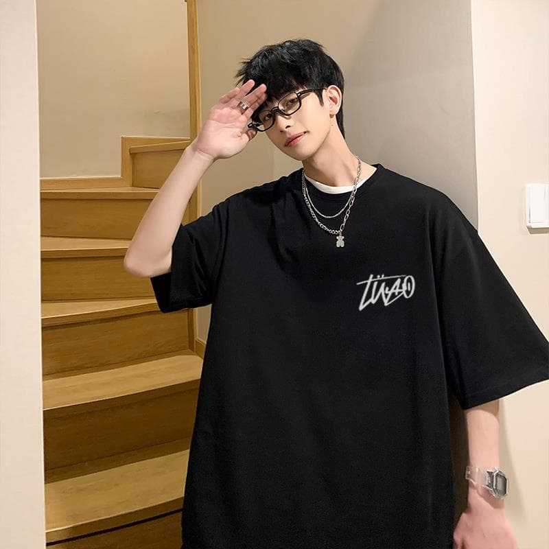 白Tシャツ メンズ シンプル筆記体ロゴ入りカジュアル半袖