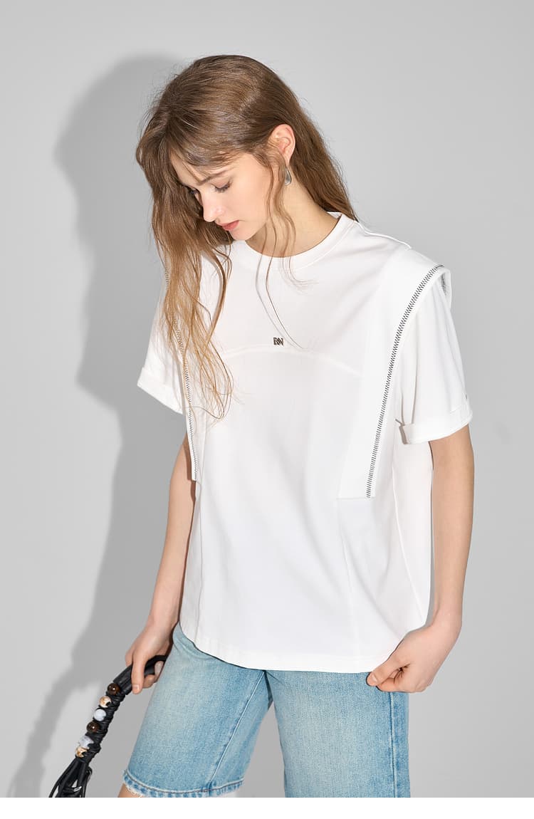 白Tシャツ レディース 立体ポケット装飾ゆったり半袖