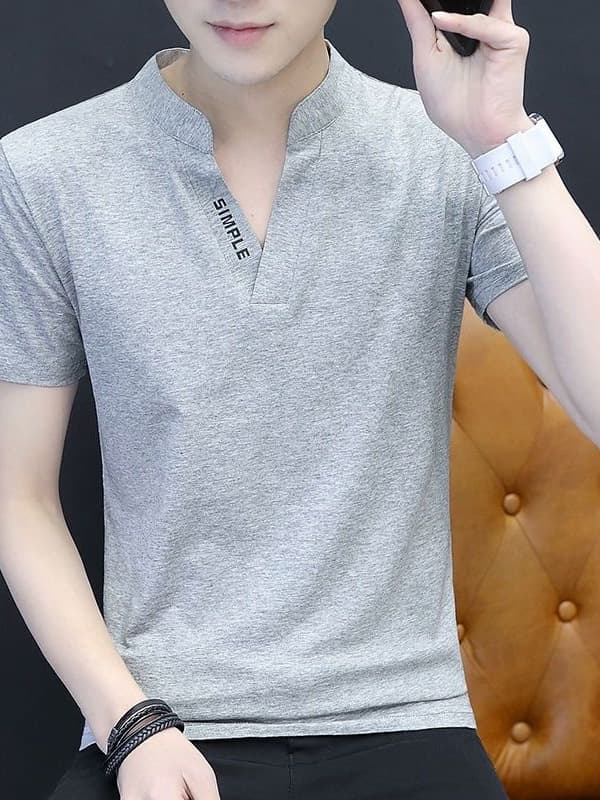 白Tシャツメンズ スタンドカラー半袖ロゴ入りカジュアルシャツ